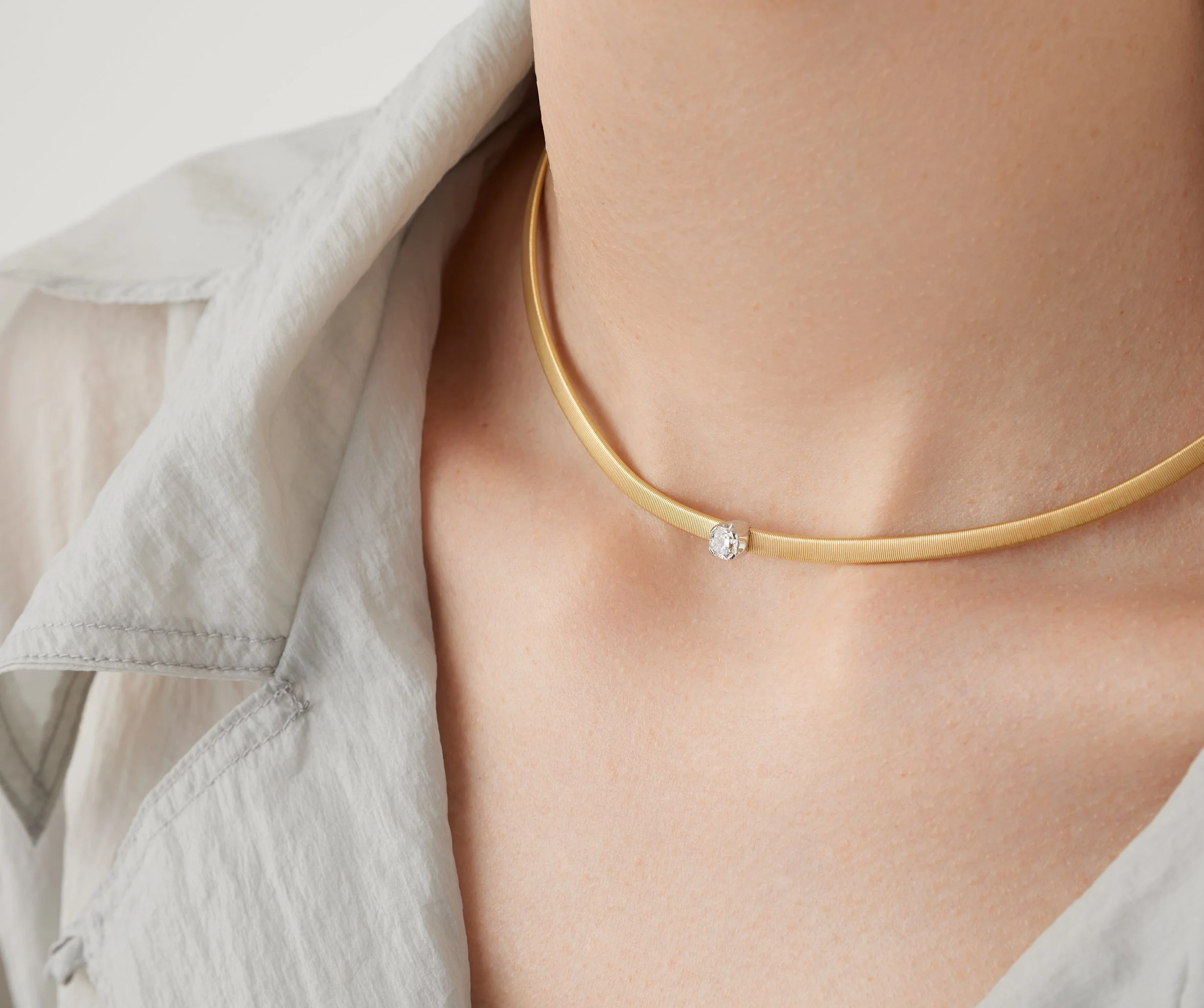 18K Yellow Gold Coil Necklace with Cushion Cut Diamond, 16.5" - Image 2