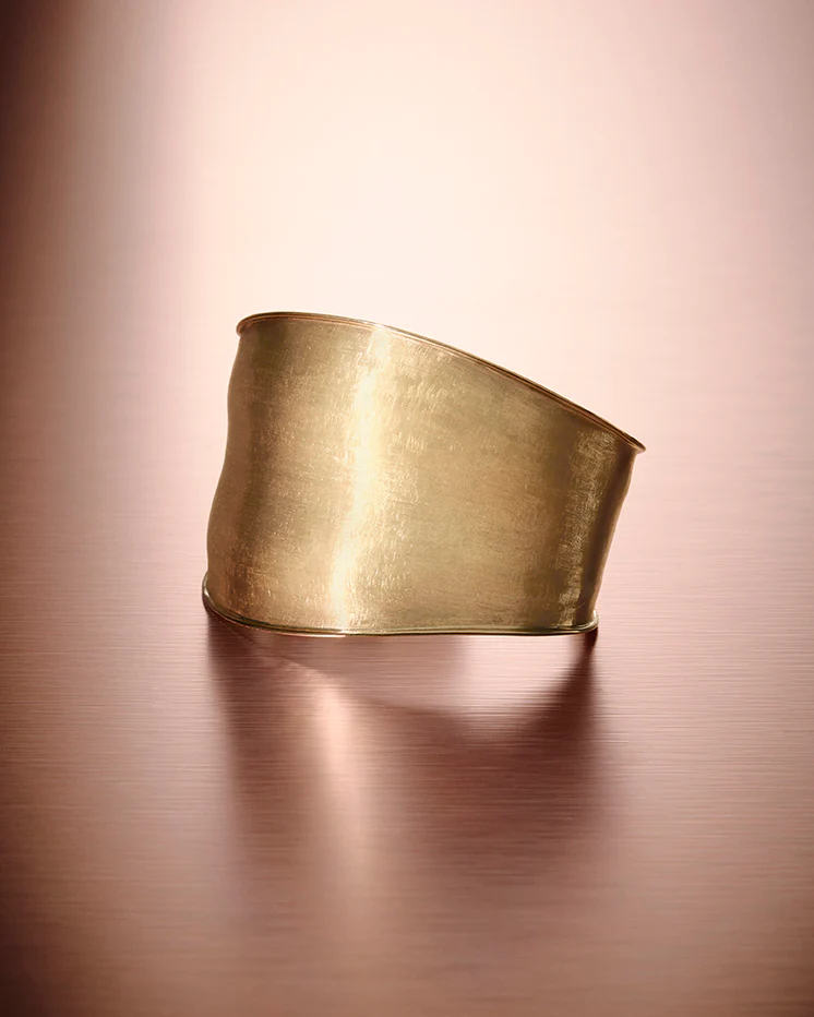 18K Yellow Gold Cuff - Image 4