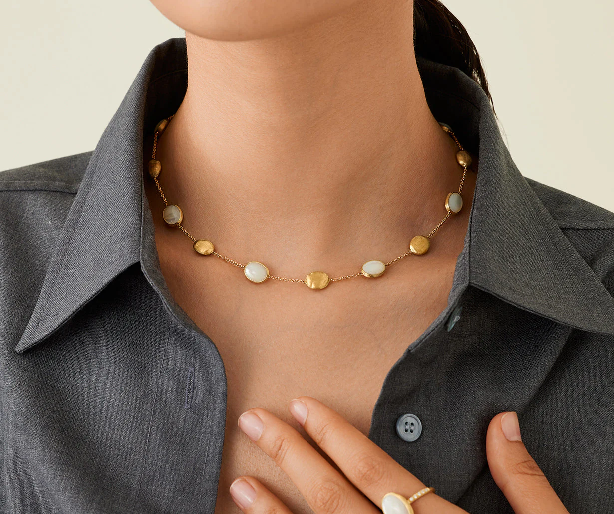 18K Yellow Gold Mother of Pearl Necklace, 16.5"-18" - Image 2