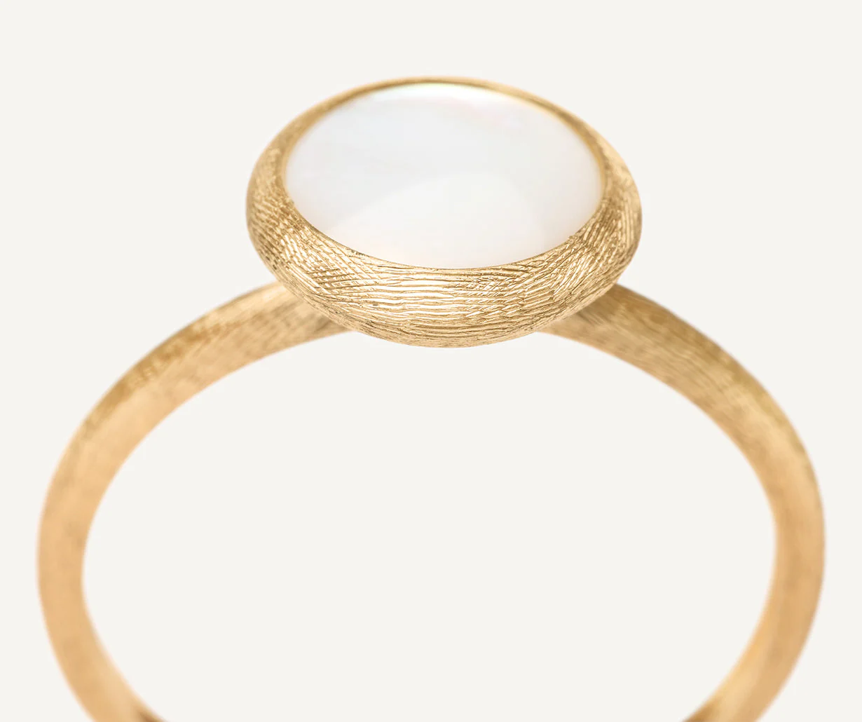 18K Yellow Gold Mother of Pearl Stackable Ring - Image 3