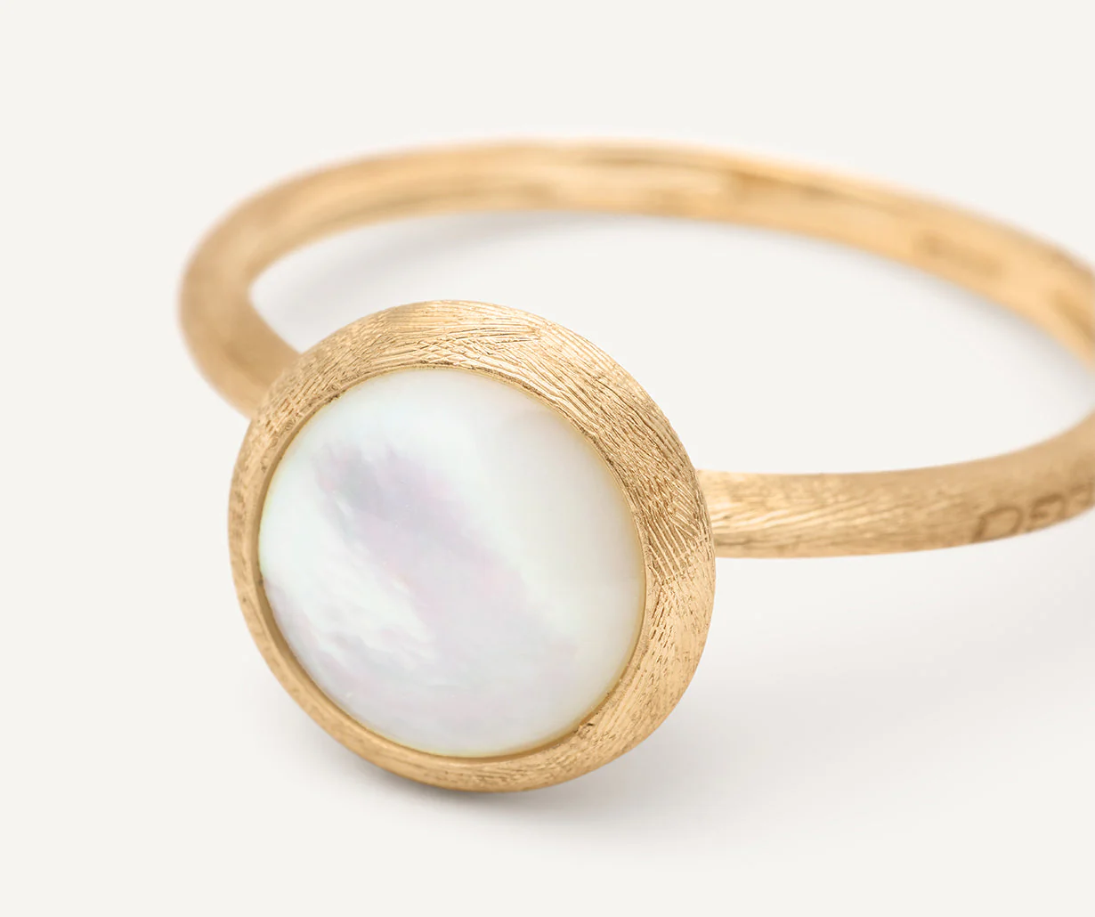 18K Yellow Gold Mother of Pearl Stackable Ring - Image 4
