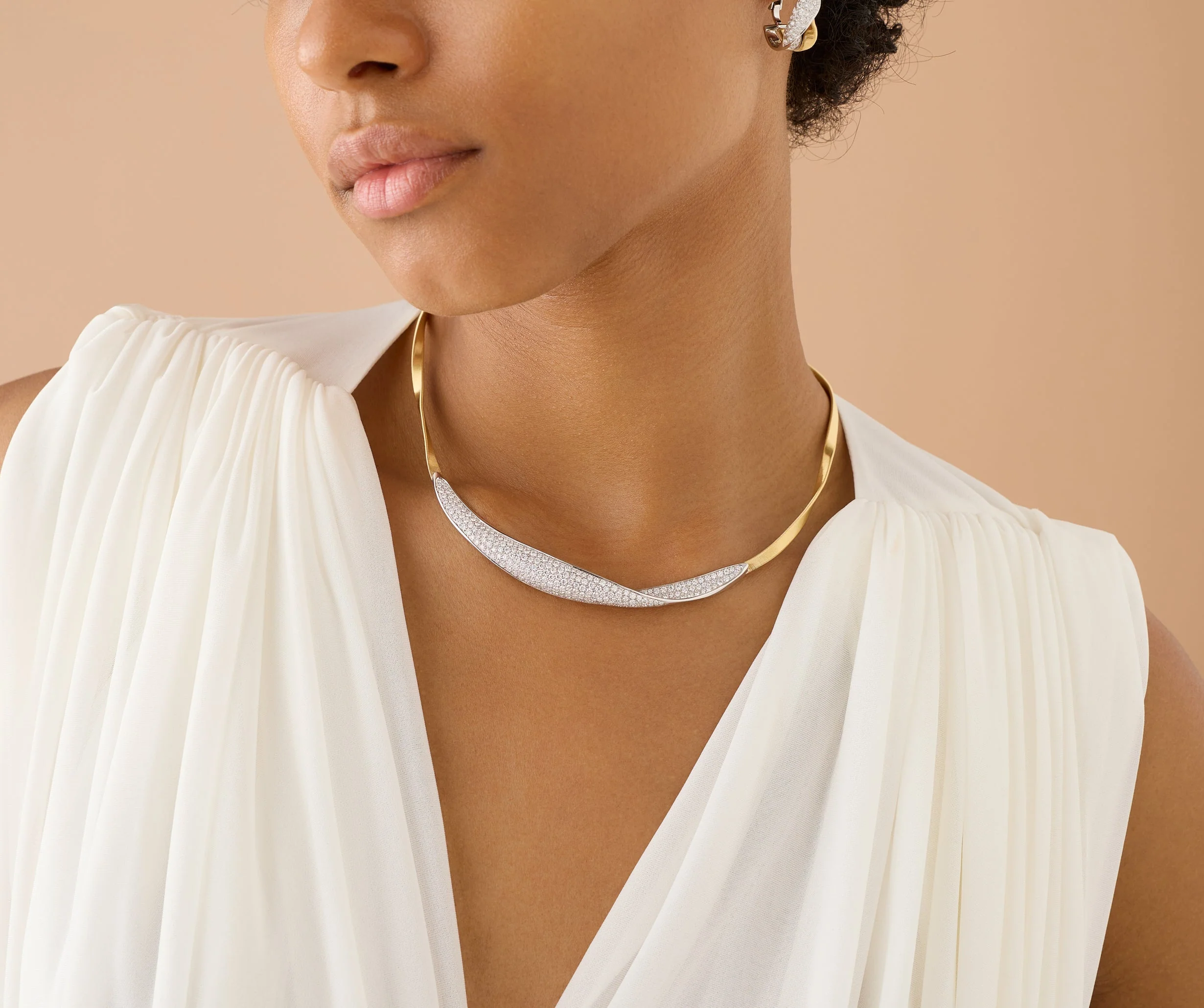 18K Yellow Gold Necklace with Diamond Pavé Crossover, 16.75" - Image 2