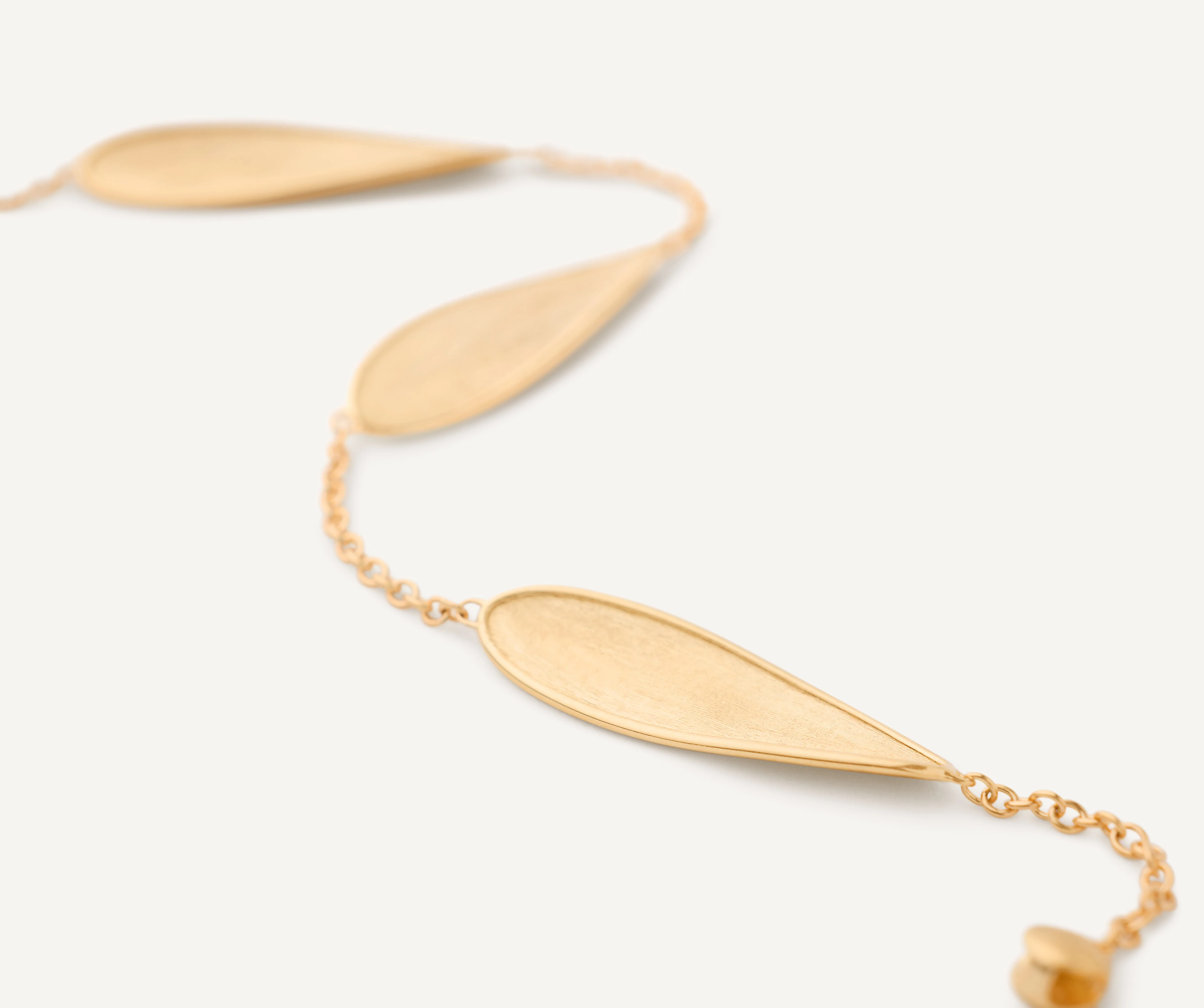 18K Yellow Gold Twisted Petal Bracelet, 7" - Image 3